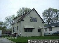 1st image of 943 42nd Ave NE
