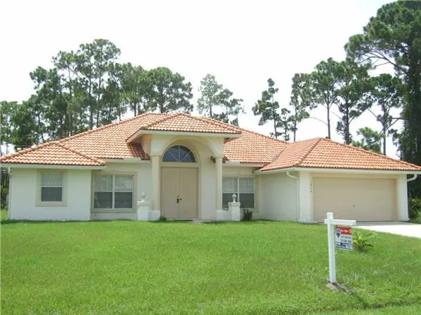 1818 SW Day St, Port Saint Lucie, FL 34953