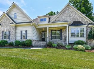 5718 Mabe Dr, Oak Ridge, NC 27310