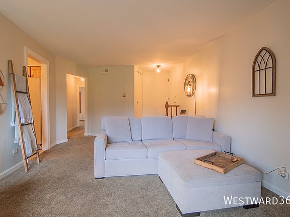 2nd image of 1605 Thames Ct APT D