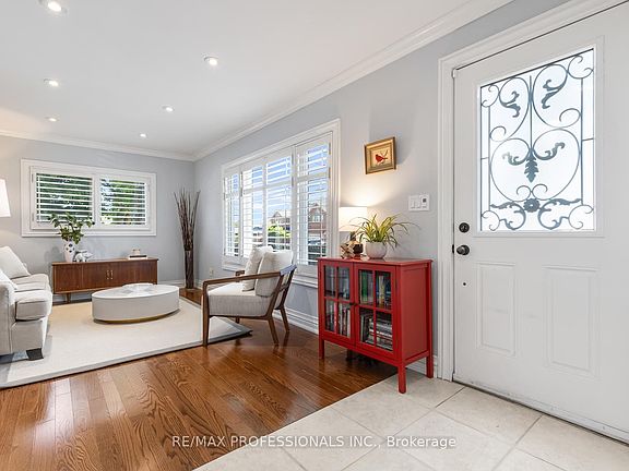 3rd image of 869 1st St