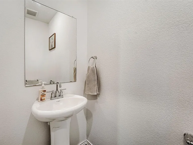 18517 Cremello Dr #A — Photo 17