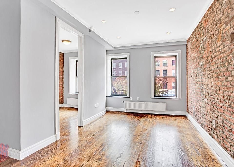 1st image of 202 E 13th St #2A***