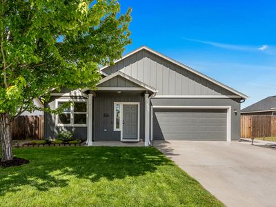 2473 NE 5th St, Redmond, OR, 97756