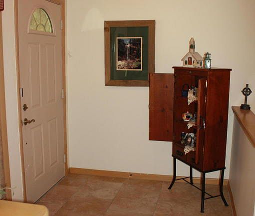 3rd image of 4710 Longbow Dr