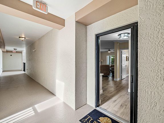 3rd image of 4307 Tuscany Way