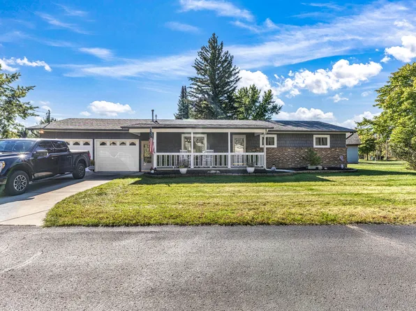 707 Tawas Ln, Prudenville, MI 48651