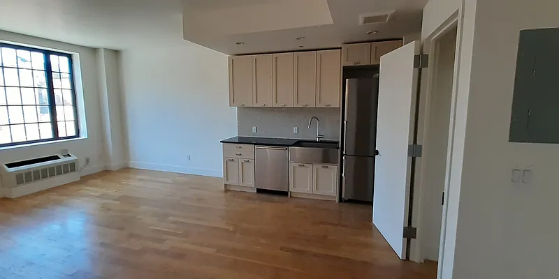 Rented by Obiajula Ugbomah, LREB | media 15