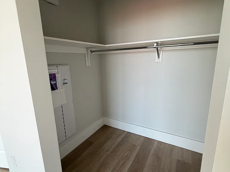 250 Coles St #1703 — Photo 9