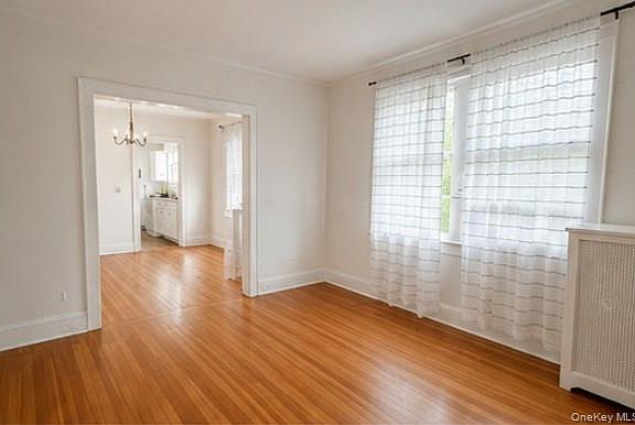 4th image of 10 Catskill Avenue