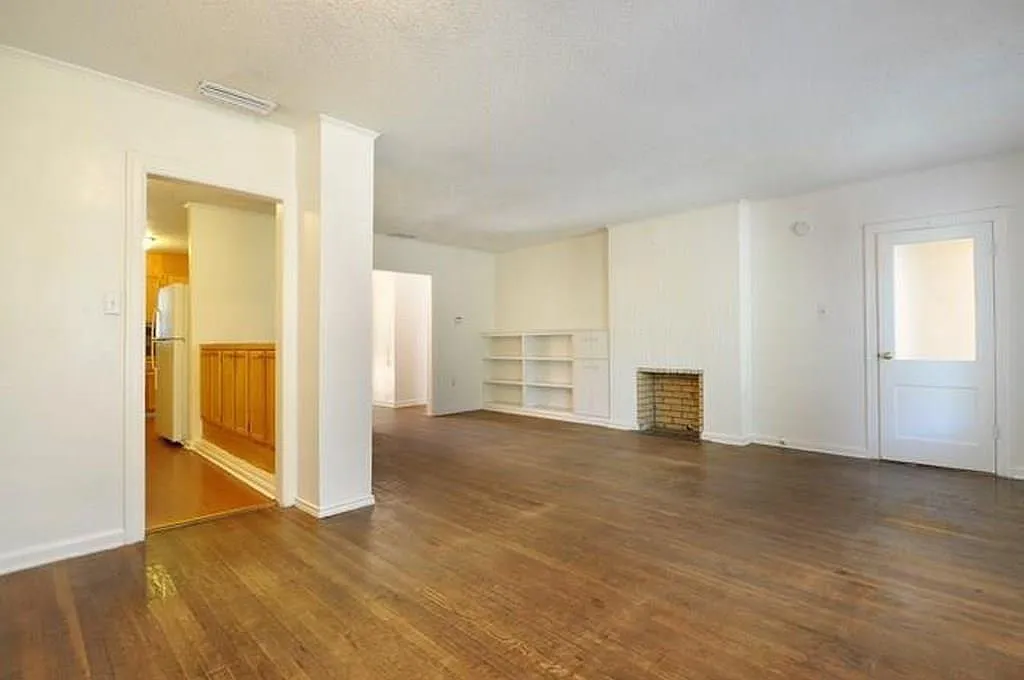 5 bed, 2174 sqft, $2,895 — Photo 4