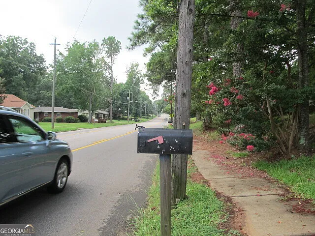737 N Greenwood St — Photo 12