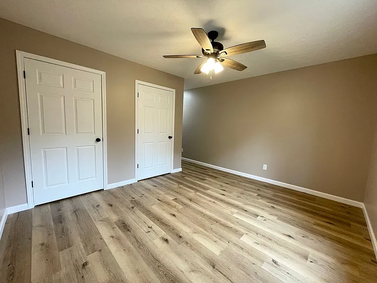 2200 Ash St — Photo 24