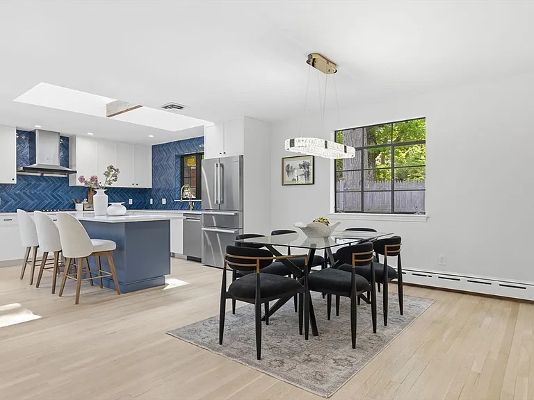 180 Eliot St — Photo 12