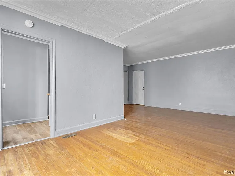 17701 Manderson Rd — Photo 21