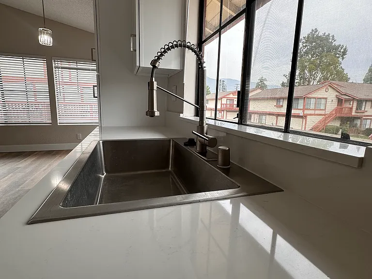 7386 Saddle Rd #B — Photo 9