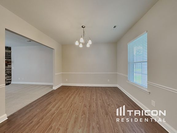 3rd image of 268 Moonstone Ct