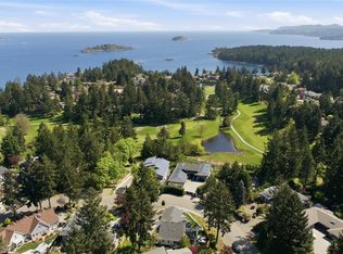 2420 Evanshire Cres, Nanoose Bay, BC V9P 9G7