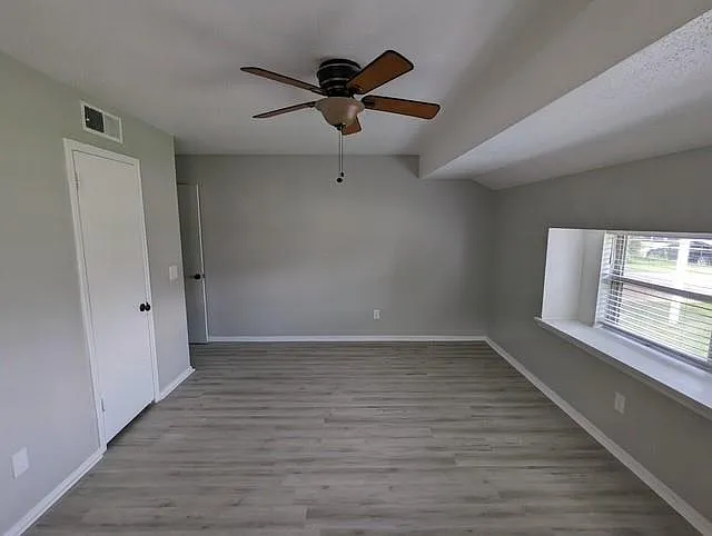 4205 N Nicklas Ave — Photo 18