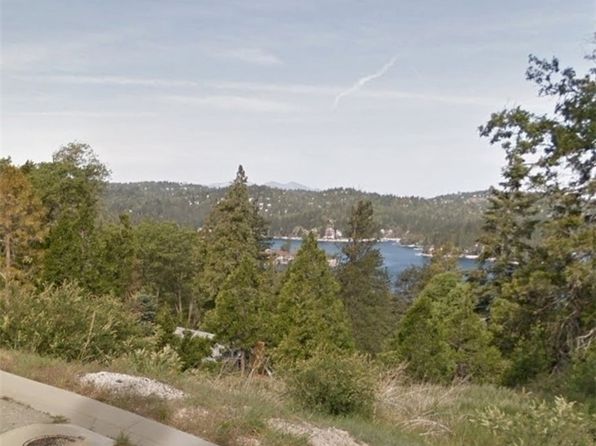 149 Mill Pond Rd #10, Lake Arrowhead, CA 92352