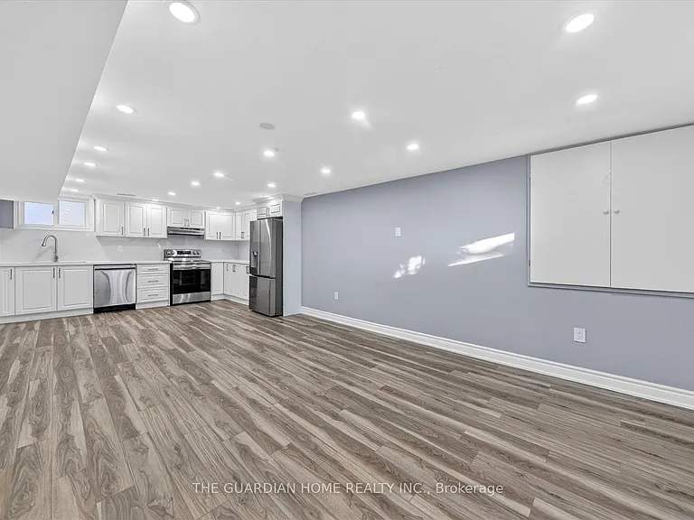 75 Durham St #BASEMENT — Photo 8