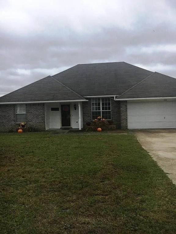 Building Photo - 1767 Ranch Rd