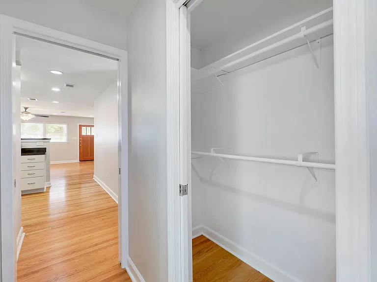 4604 Evans Ave — Photo 11