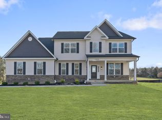 12831 Grosstown Rd, Hughesville, MD 20637