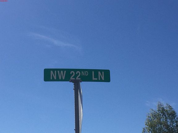 5th image of 598 NW 22nd Ln