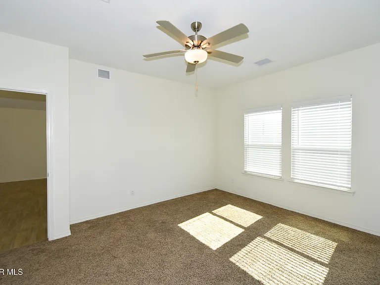 1253 Indigo Sky St — Photo 33