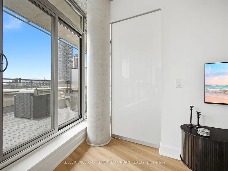 90 Trinity St #607 — Photo 10