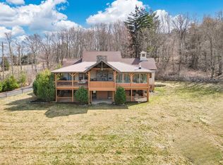 326 Little Rest Rd, Brimfield, MA 01010