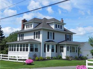 1216 State Rd, Webster, NY 14580