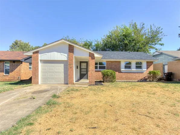 1007 NW 20th St, Moore, OK 73160