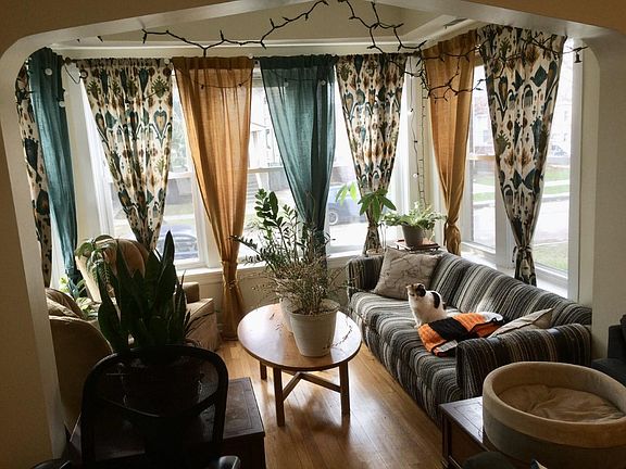 3rd image of 4451 N Albany Ave #3