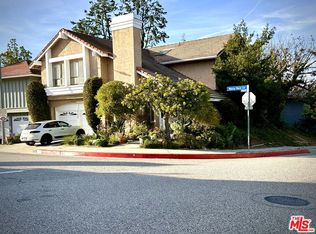 10260 Mossy Rock Cir #53, Los Angeles, CA 90077