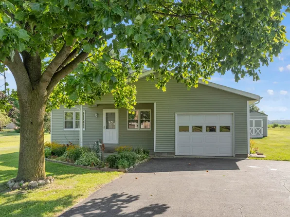 12946 N 300 E, Syracuse, IN 46567