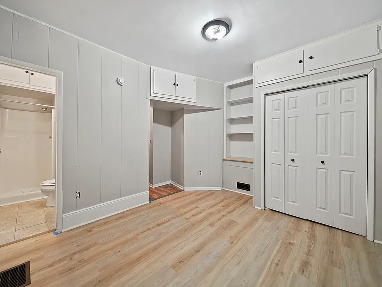 1315 Knollwood Ave #3 — Photo 1
