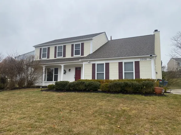 2008 Fairfield Dr, Rochester Hills, MI 48306