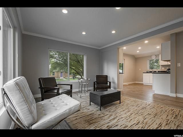 1st image of 3416 S Lorraine Cir