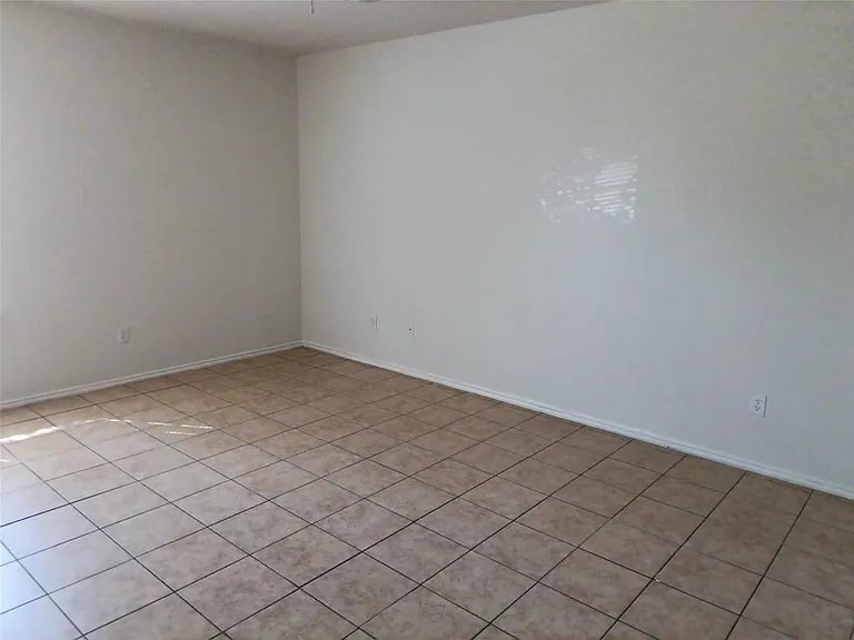 9627 Sugar Hill Dr #B — Photo 13