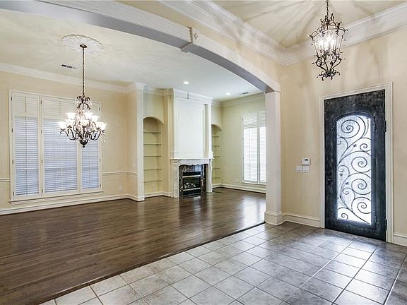 4th image of 2509 Seward Dr