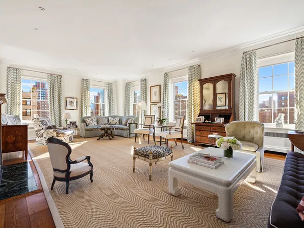 1220 Park Avenue 13B image 1 of 23