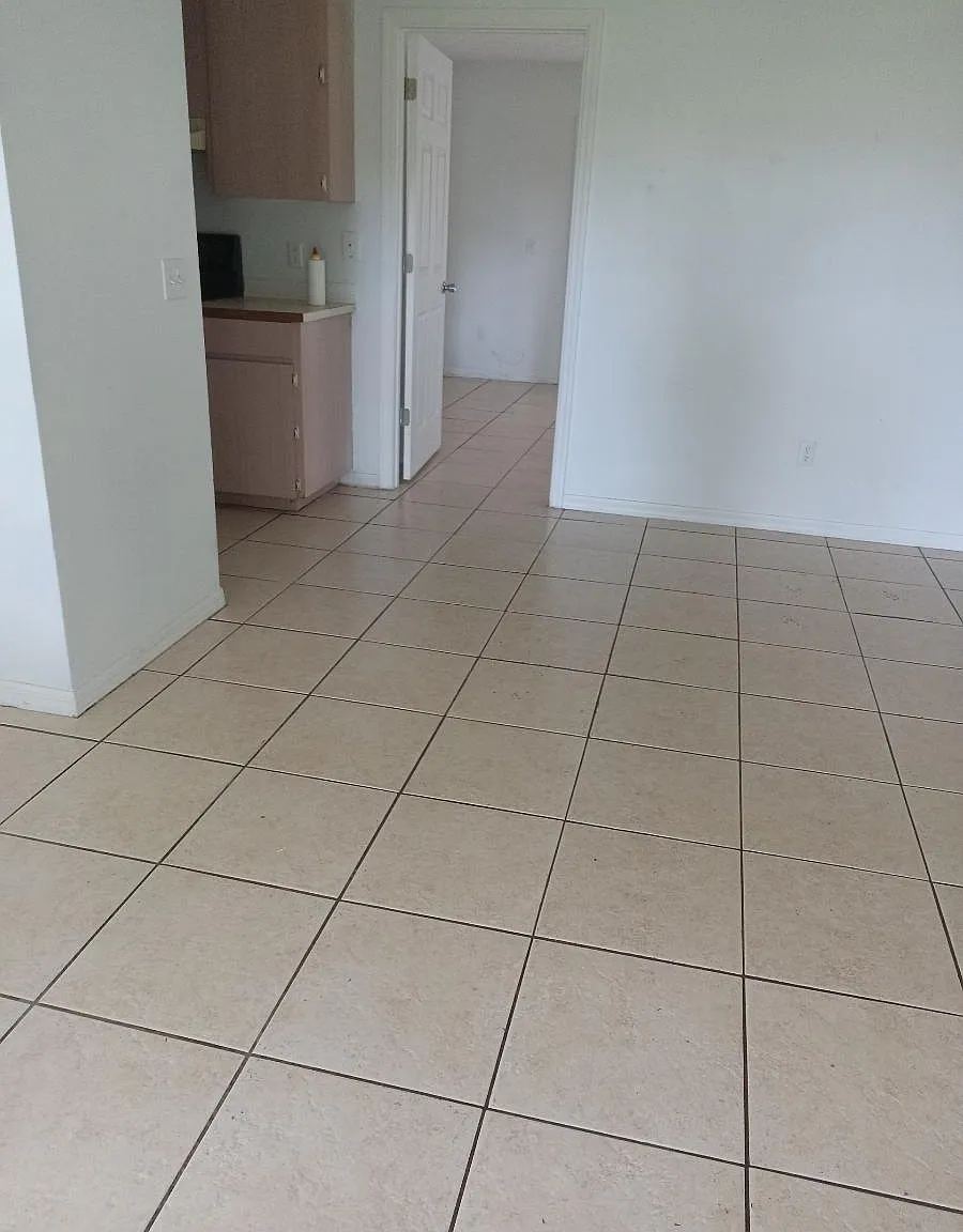 1 bed, 900 sqft, $1,450 — Photo 1