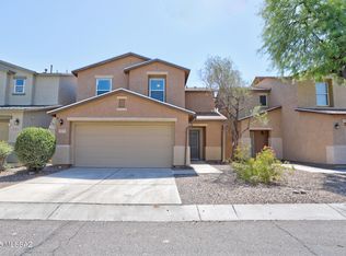8424 N Placita De Los Laureles, Tucson, AZ 85742