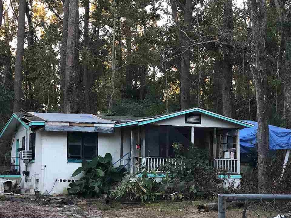 1st image of 350 Burks Ln