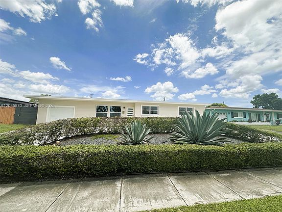 2nd image of 16123 SW 108th Ct