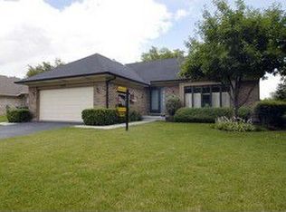 3608 Killarney Ct, Rolling Meadows, IL 60008