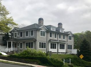 146 E Elm St, Greenwich, CT 06830