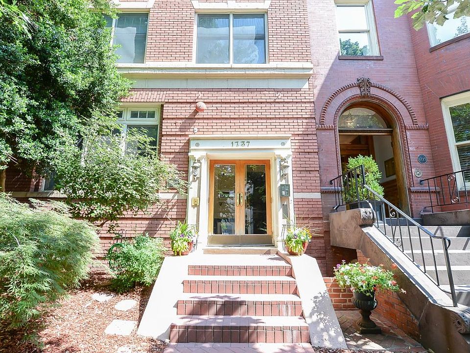 Quiet boutique building in heart of Dupont Circle